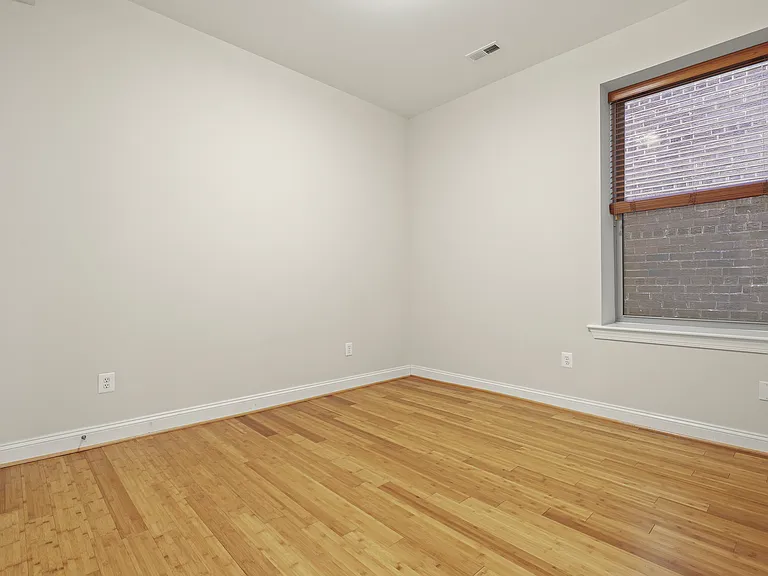 1333 Euclid St NW #201 — Photo 16