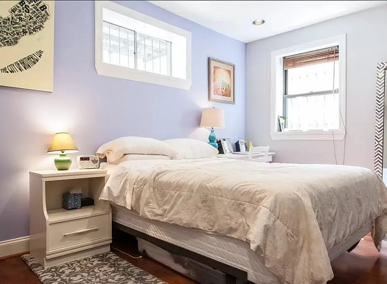 902 Pine St #1R — Photo 2