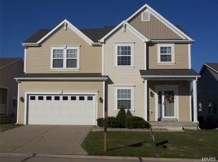 2011 Preston Woods Pkwy, Lake St Louis, MO 63367