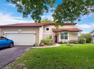 8510 NW 21st St, Coral Springs, FL 33071