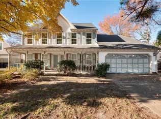 229 Golden Maple Dr, Virginia Beach, VA 23452