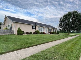 1330 Oak Park Dr, Galloway, OH 43119