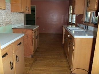 5th image of 3703 Tennessee Dr