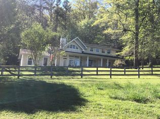 100 Dogwood Hills Rd APT A, Wildwood, GA 30757