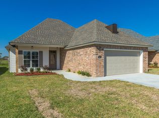 321 Benedict Dr, Lafayette, LA 70508