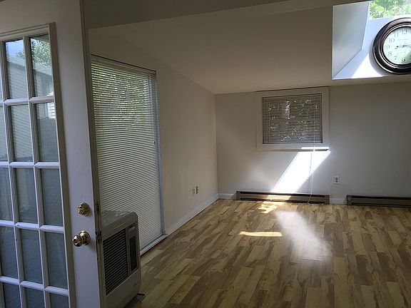 5th image of 180 Mill St APT 5