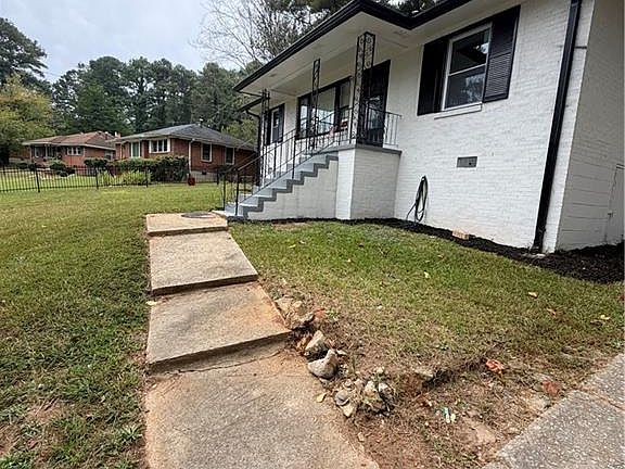 4th image of 4273 Shady Lane Way