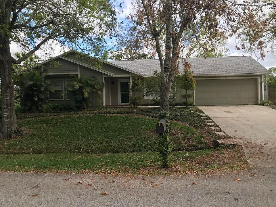 1st image of 2691 Diane Ave SE
