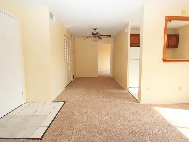 284 Moon Clinton Rd — Photo 3