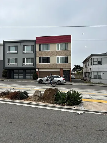 2915 Taraval St Photo 1
