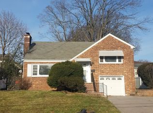 4 Brookside Rd, West Orange, NJ 07052