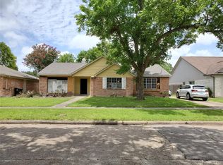 12310 Longbrook Dr, Houston, TX 77099