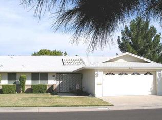 10447 N Prairie Hills Cir, Sun City, AZ 85351