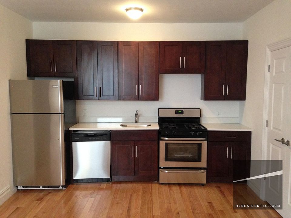 1st image of 219-1 38th Ave