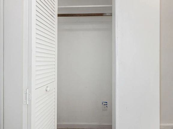 5th image of 3636 E Verde Ln APT 4