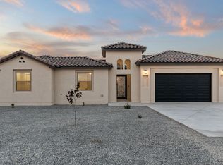 509 6th St NE, Rio Rancho, NM 87124