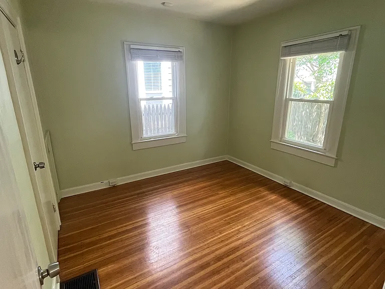 5219 Carrollton Ave — Photo 13
