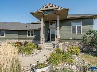 27170 Bakker Pl, Sioux Falls, SD 57108