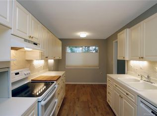 737A Heritage Vlg, Southbury, CT 06488