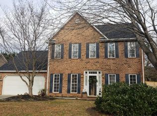 1524 Rosewalk Ln, Roanoke, VA 24014