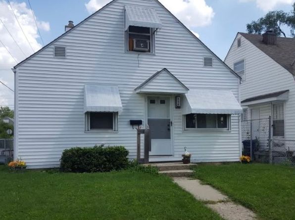 256 S Powell Ave