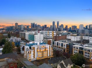 222G 10th Ave E, Seattle, WA 98102