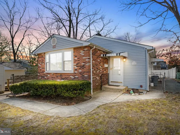 131 Oak Ave, Runnemede, NJ 08078