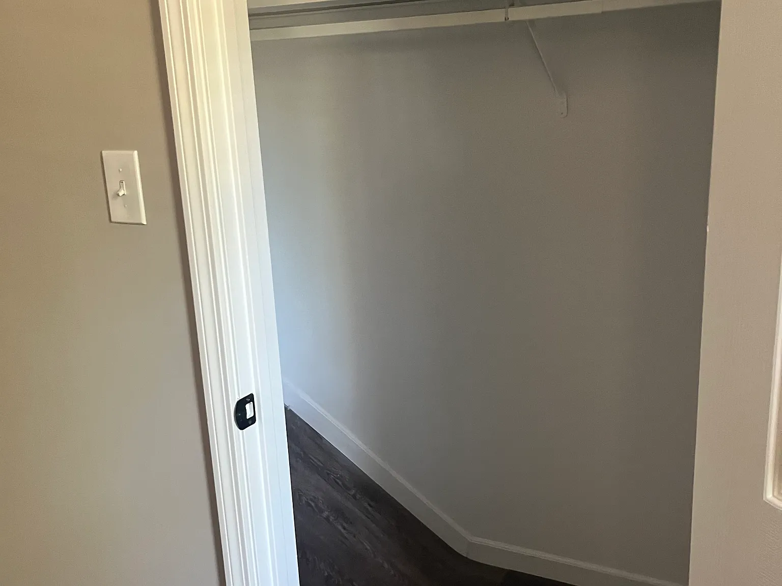 2 bed, 1.5 bath, 1100 sqft, $1,550 — Photo 3
