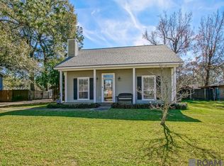 8856 Evening Shadow Dr, Denham Springs, LA 70726