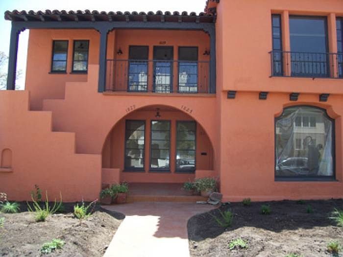 1st image of 1829 Overland Ave