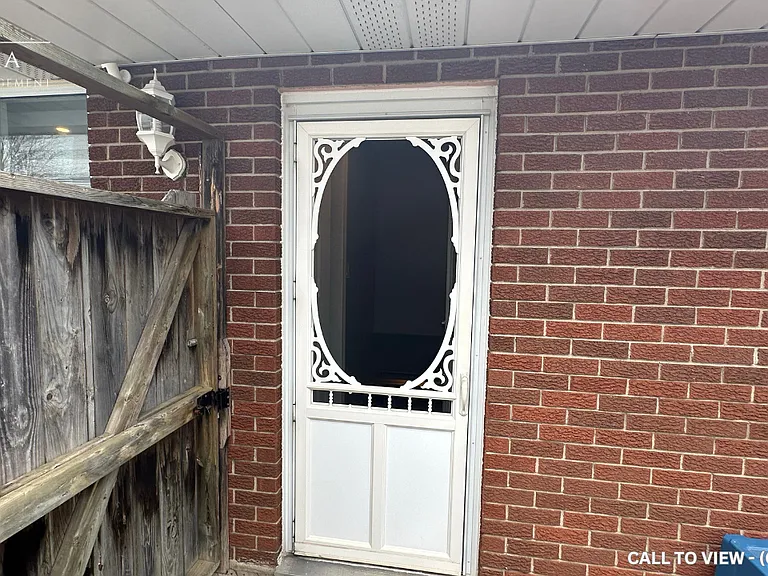 85 Geneva Cres — Photo 29