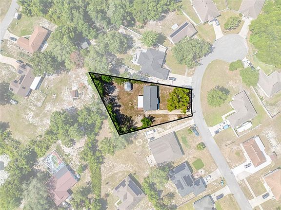 2nd image of 463 Chestnut Ct
