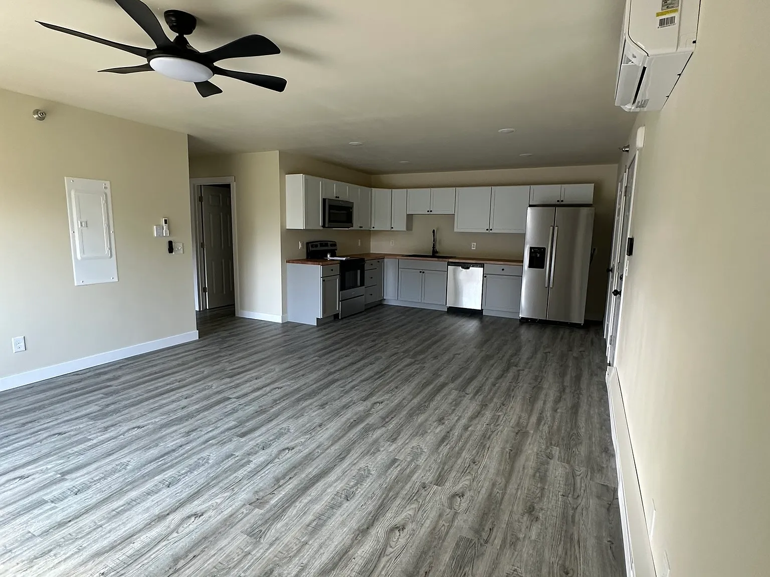 Valley View Estates C — Photo 3