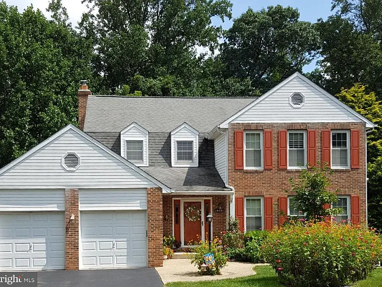 8268 Rippling Branch Rd — Photo 1