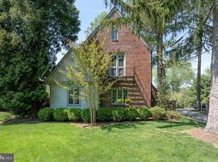 30 Deepdale Rd, Wayne, PA 19087