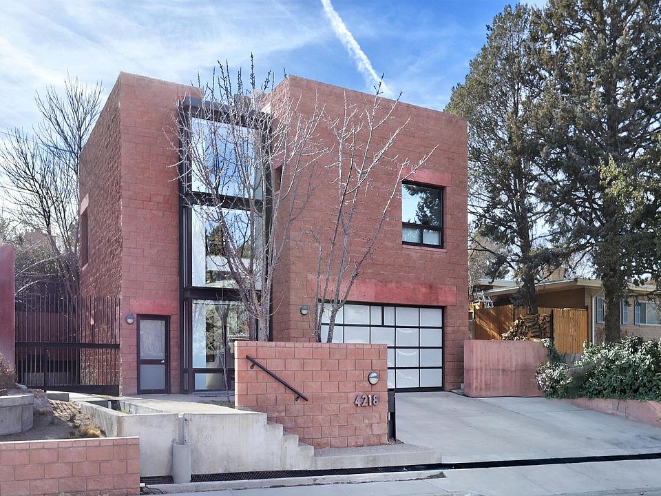 1st image of 4218 Sunningdale Ave NE