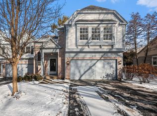 405 Orleans Ave, Naperville, IL 60565