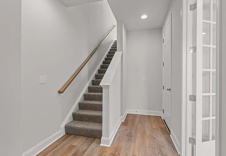 3225 Parade St — Photo 2
