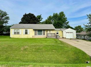 109 Fandel Rd, Metamora, IL 61548