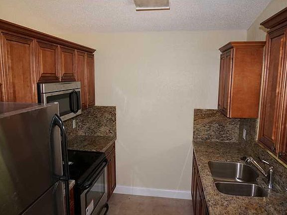 3rd image of 8732 Sol Terrace #8732
