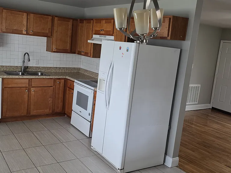 108 Woodgate Dr — Photo 13