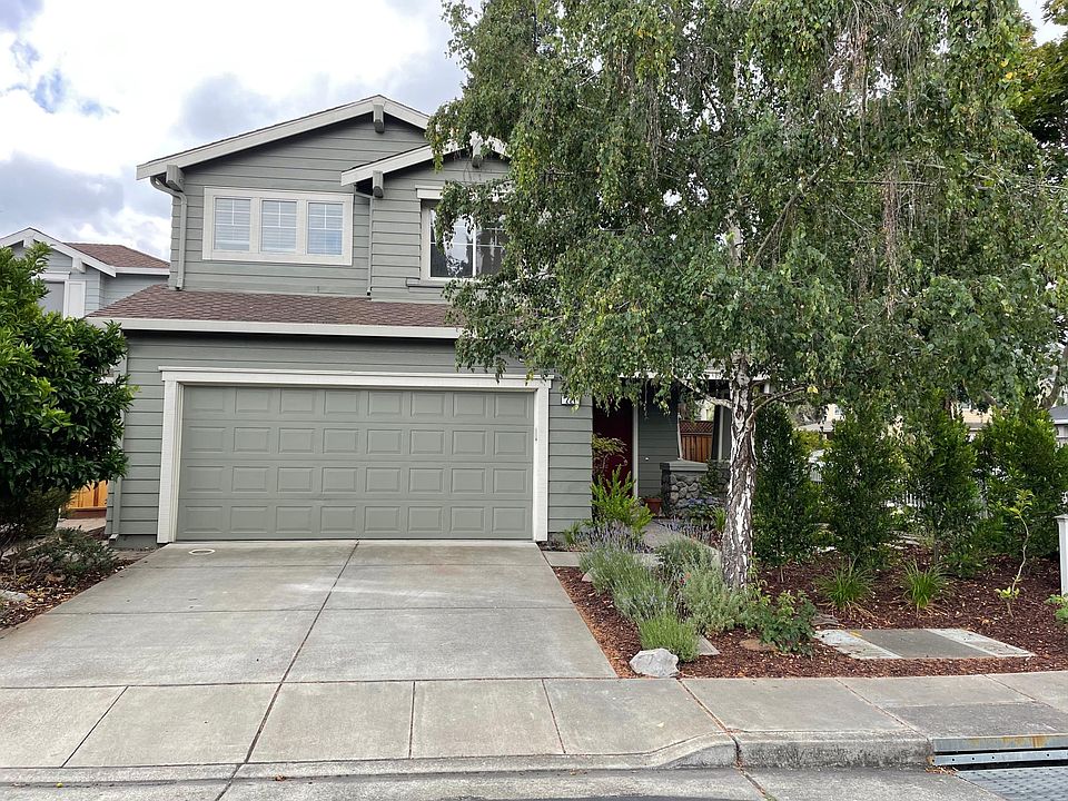 1st image of 221 Orchard Glen Ct