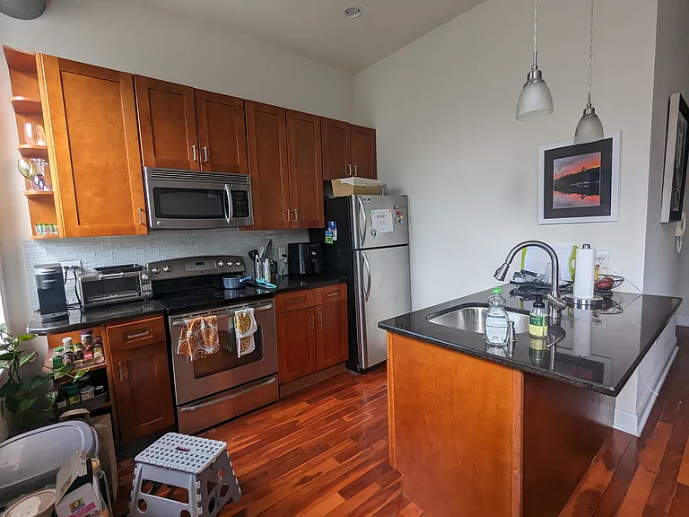 2054-south-st-1-5