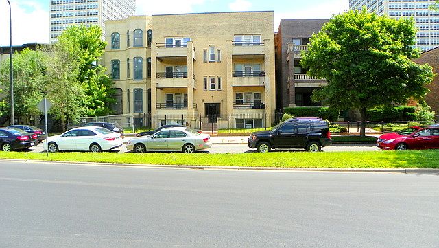 1st image of 3527 S King Dr #3Q