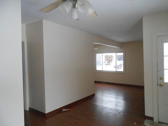 2nd image of 184 7th St
