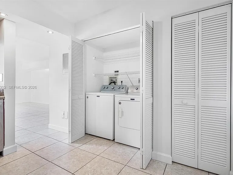9040 SW 125th Ave #D408 — Photo 30