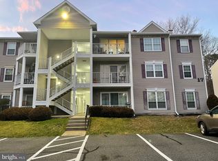 27 Arapaho Pl, Absecon, NJ 08205