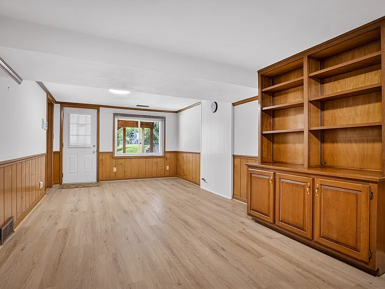 4304 Paradise Dr — Photo 15