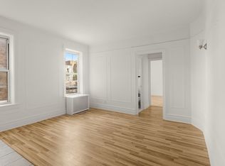 3521 28th St APT B6, Astoria, NY 11106