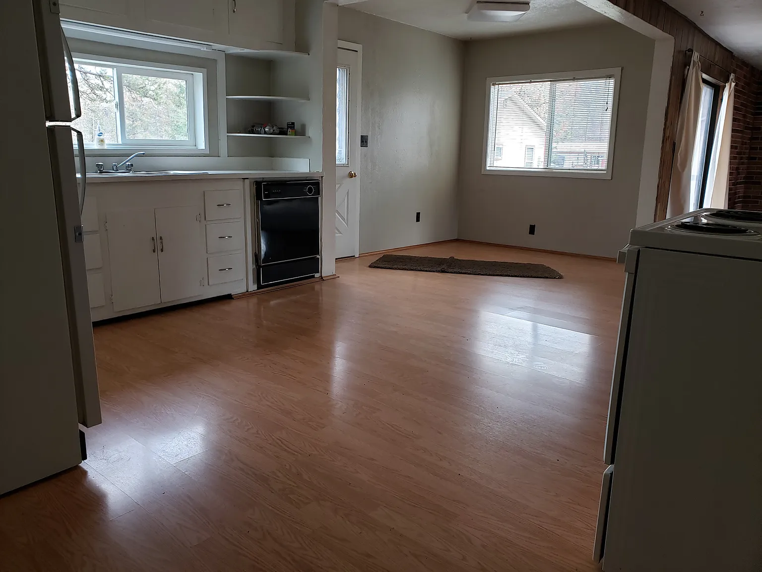 2 bed, 1194 sqft, $975 — Photo 4
